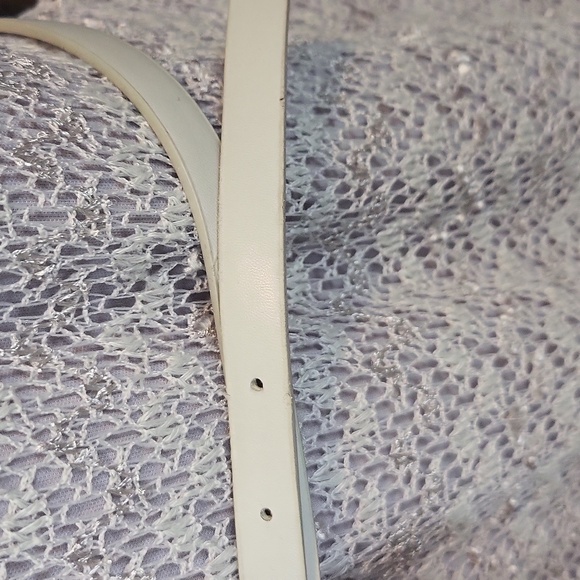 SHERAGANO Gray Lace Overlay Cap Sleeve Skinny Belt Modest Work Dress - Picture 6 of 12